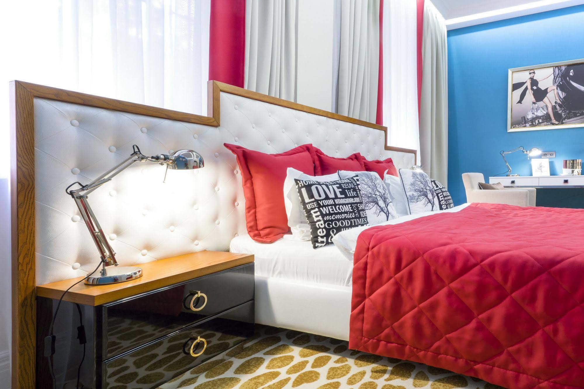 Mirax Sapphire Boutique Hotel Κχαρκίβ Εξωτερικό φωτογραφία
