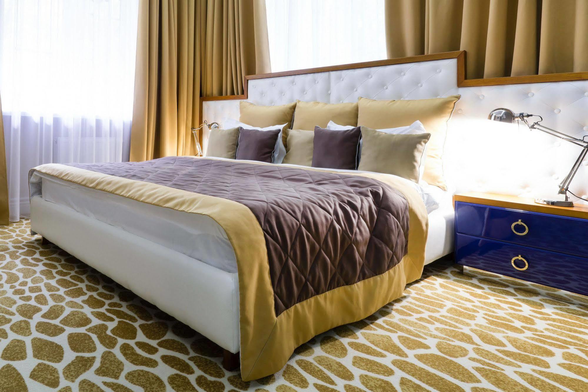 Mirax Sapphire Boutique Hotel Κχαρκίβ Εξωτερικό φωτογραφία