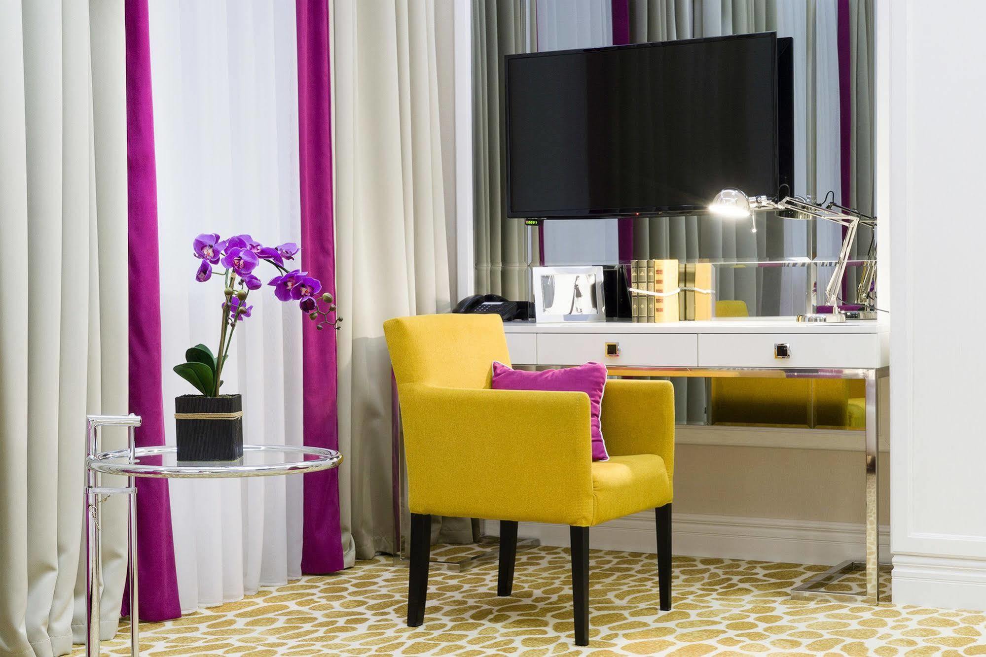 Mirax Sapphire Boutique Hotel Κχαρκίβ Εξωτερικό φωτογραφία