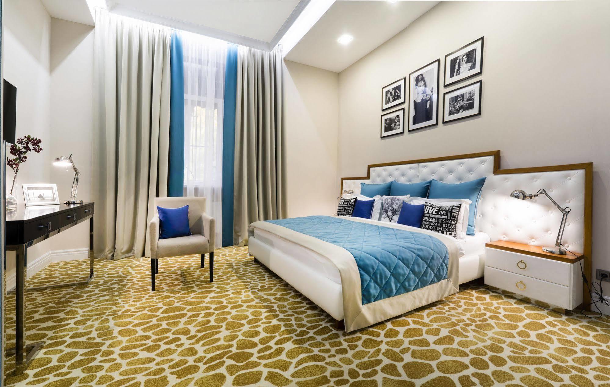 Mirax Sapphire Boutique Hotel Κχαρκίβ Εξωτερικό φωτογραφία